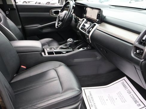 Used 2023 Kia Sorento X-Line EX AWD/4WD image 7