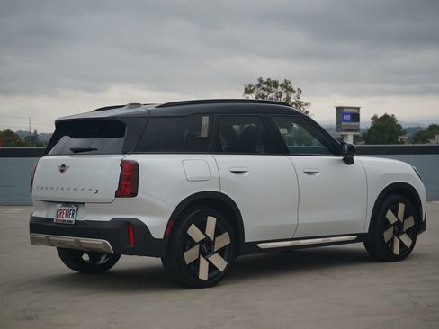 New 2027 MINI Cooper Countryman S w/ Comfort Package Max AWD/4WD image 4