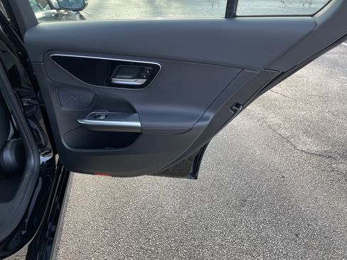 New 2026 Mercedes-Benz C 300 C 300 4MATIC Sedan image 38