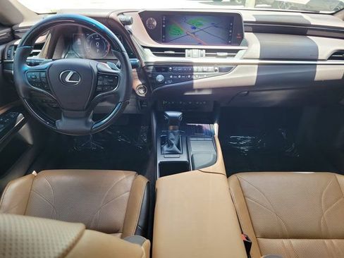 Used 2021 Lexus ES 350 w/ Accessory Package 2 FWD image 2