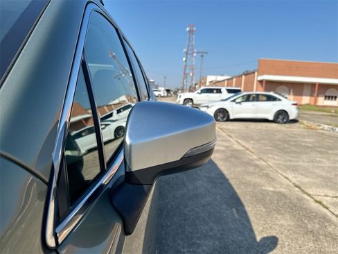 Used 2020 Subaru Forester Touring w/ Popular Package #2 image 11