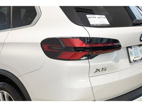 New 2026 BMW X5 xDrive50e AWD/4WD image 45