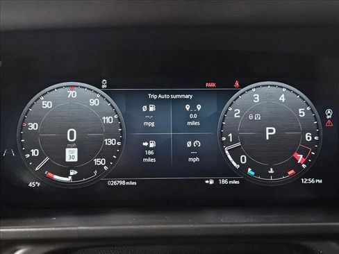 Used 2024 Land Rover Defender 110 S image 11