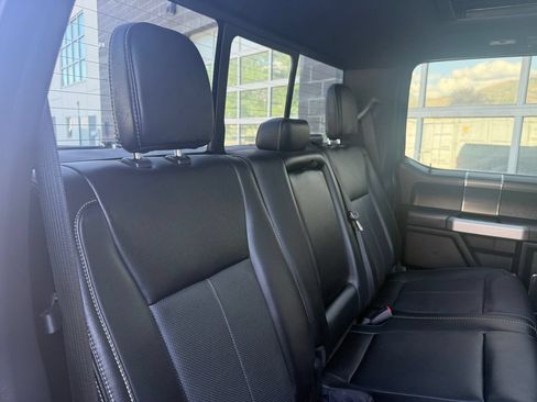 Used 2020 Ford F150 Lariat w/ Equipment Group 502A Luxury AWD/4WD image 39