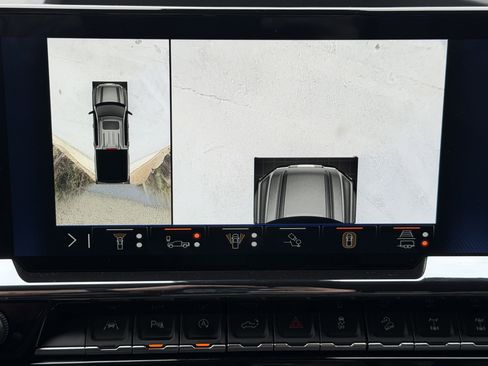 Used 2024 Chevrolet Silverado 1500 ZR2 w/ ZR2 Bison Edition image 40