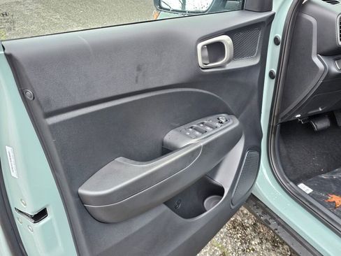 New 2026 Hyundai Venue SEL image 17