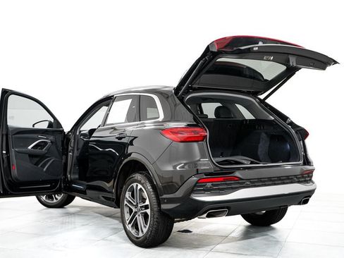 Used 2025 Audi Q5 Premium AWD/4WD image 13