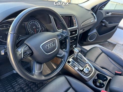 Used 2016 Audi Q5 2.0T Premium Plus w/ Technology Package image 23