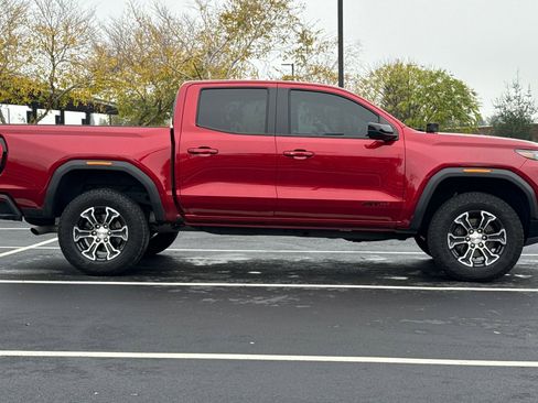 Used 2024 GMC Canyon AT4 w/ Technology Package image 3