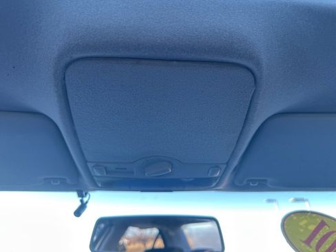 Used 2001 Volkswagen Jetta GLS image 9