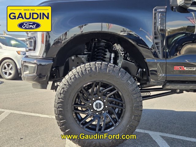 Used 2024 Ford F250 Lariat w/ Tremor Off-Road Package AWD/4WD image 9