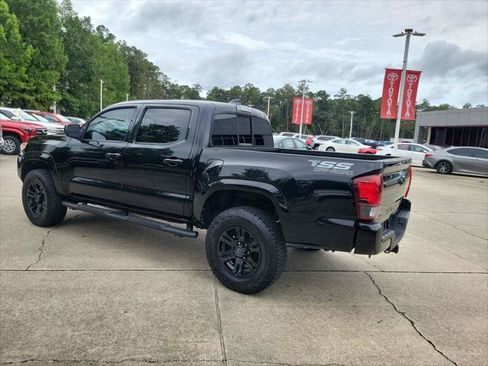 Certified 2022 Toyota Tacoma SR w/ SR Convenience Package RWD image 3