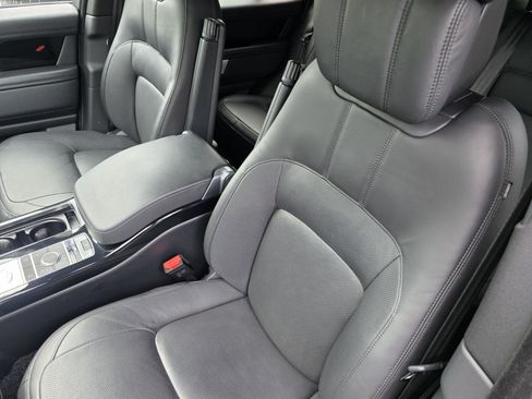 Used 2020 Land Rover Range Rover HSE AWD/4WD image 12