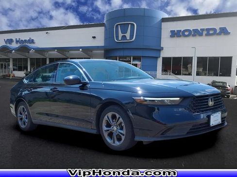 Used 2023 Honda Accord EX image 1
