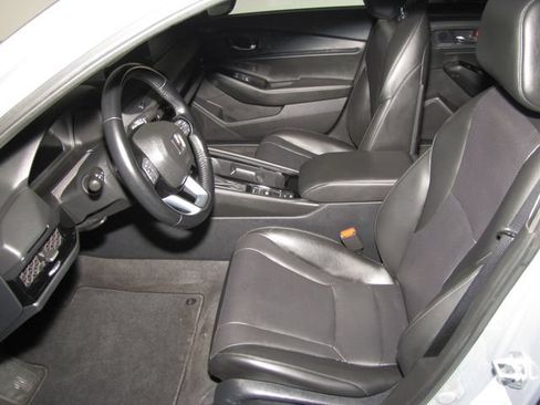 Certified 2024 Honda Accord Touring image 9