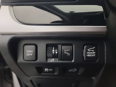 Used 2018 Subaru Forester 2.5i Limited AWD/4WD image 27