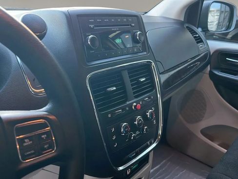 Used 2011 Dodge Grand Caravan Mainstreet w/ PWR Convenience Group image 36