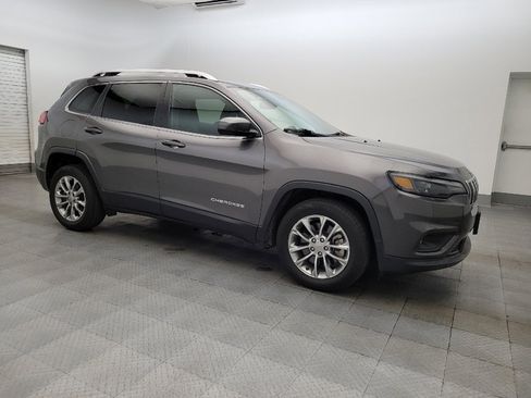 Used 2019 Jeep Cherokee Latitude Plus w/ Comfort/Convenience Group image 11
