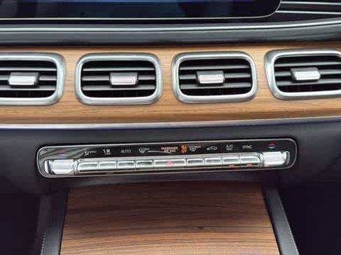 Certified 2026 Mercedes-Benz GLE 350 4MATIC image 24