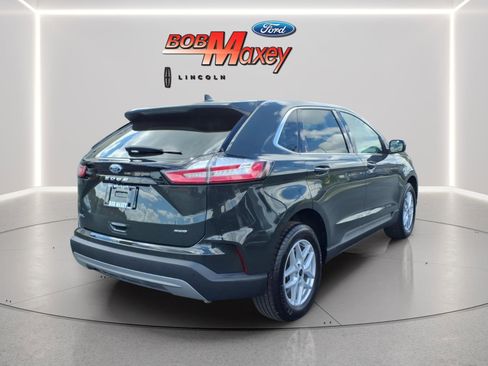 Used 2024 Ford Edge SEL w/ Convenience Package AWD/4WD image 4