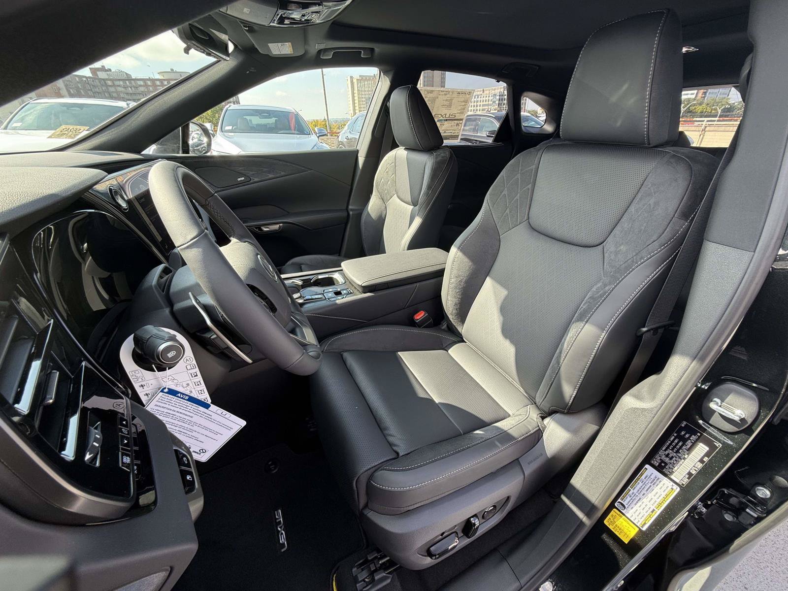 New 2026 Lexus RX 350 AWD/4WD image 2
