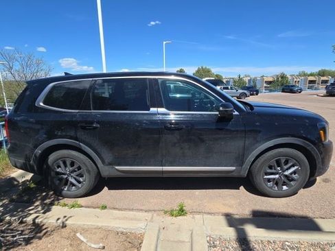 Used 2023 Kia Telluride LX image 15