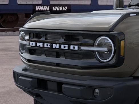 New 2026 Ford Bronco Outer Banks AWD/4WD image 20