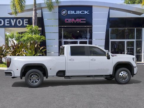 New 2026 GMC Sierra 3500 Denali AWD/4WD image 5