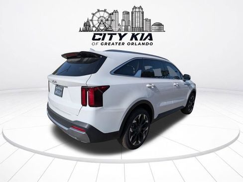 New 2026 Kia Sorento EX FWD image 6