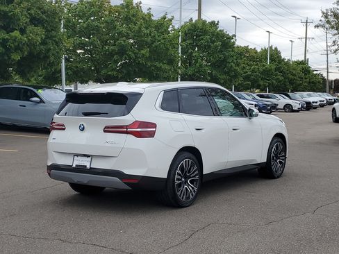 New 2026 BMW X3 xDrive30i w/ Premium Package AWD/4WD image 3