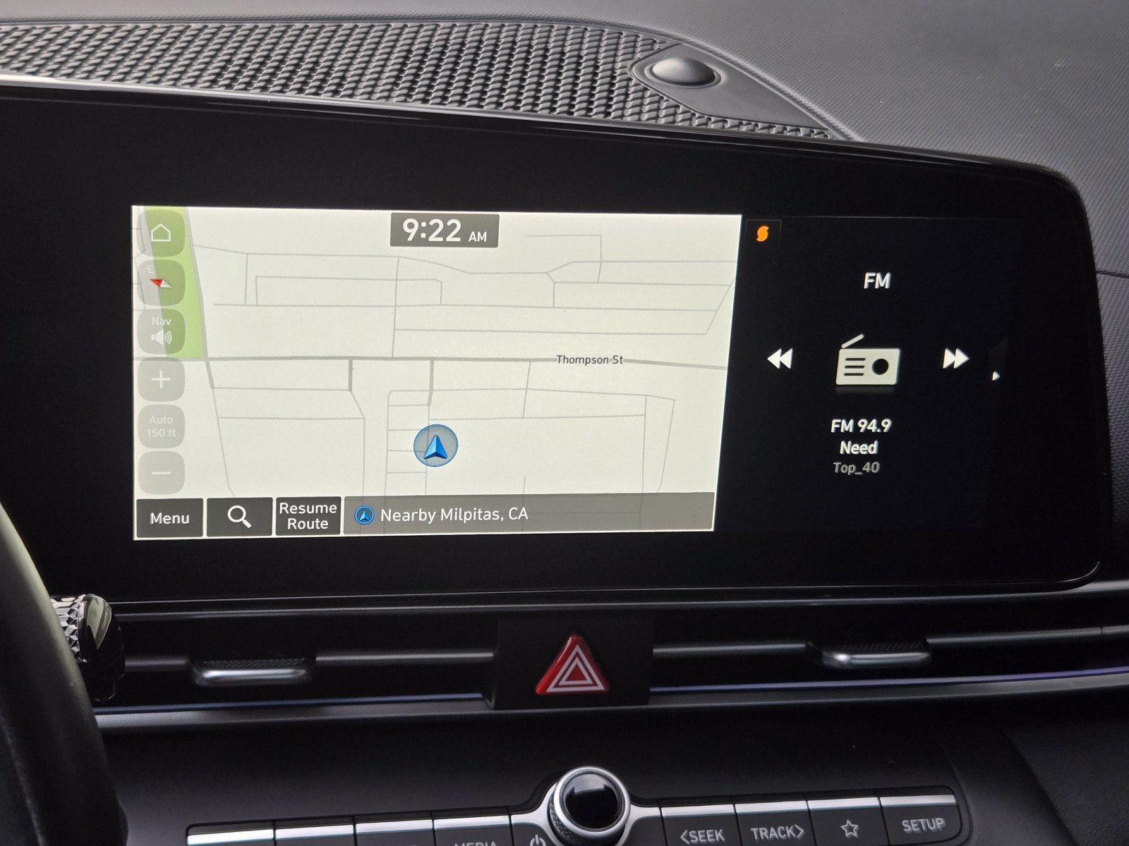 Used 2024 Hyundai Elantra Limited FWD image 13