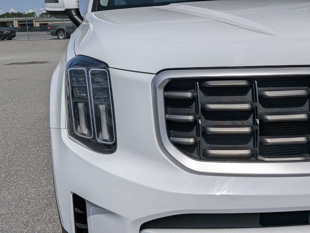 Used 2025 Kia Telluride S AWD/4WD image 7