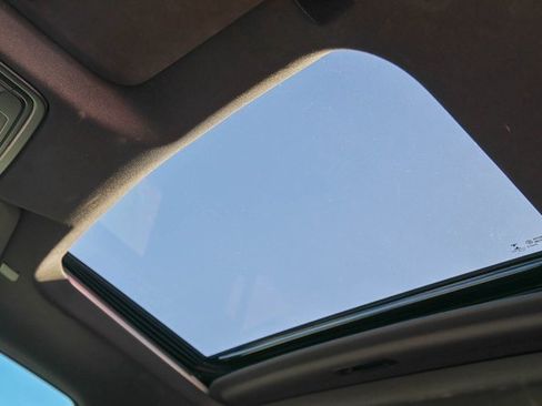 Used 2021 GMC Sierra 1500 AT4 w/ AT4 Preferred Package image 15