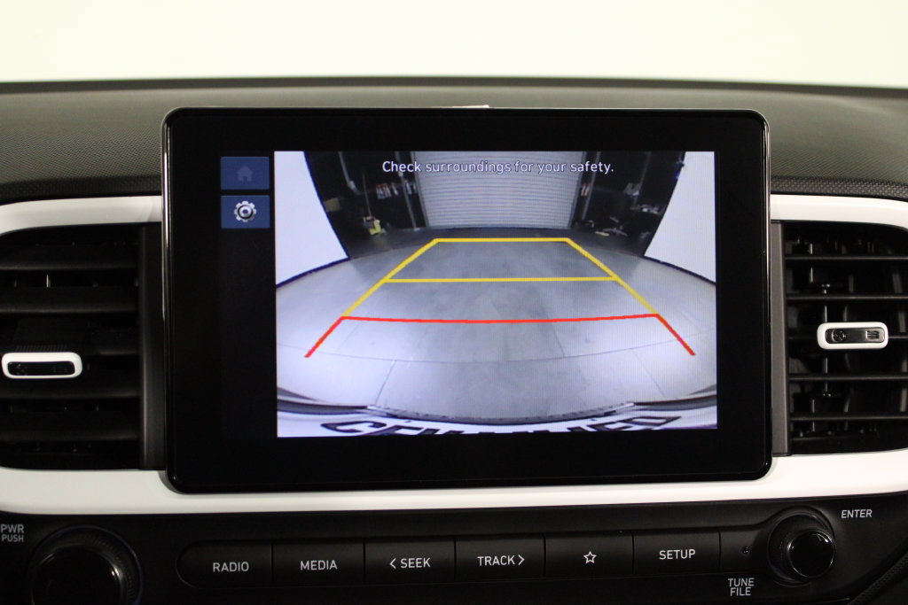 Certified 2026 Hyundai Venue SEL FWD image 30