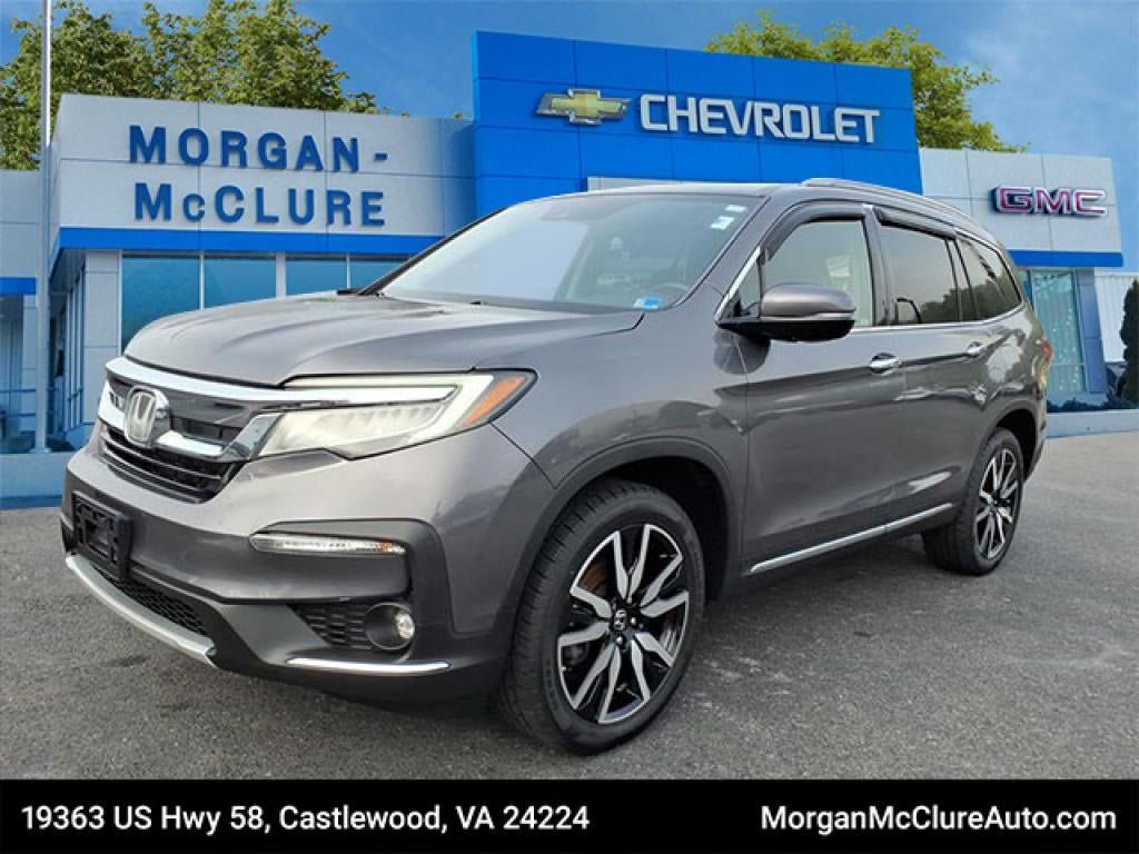 Used 2019 Honda Pilot Touring image 1