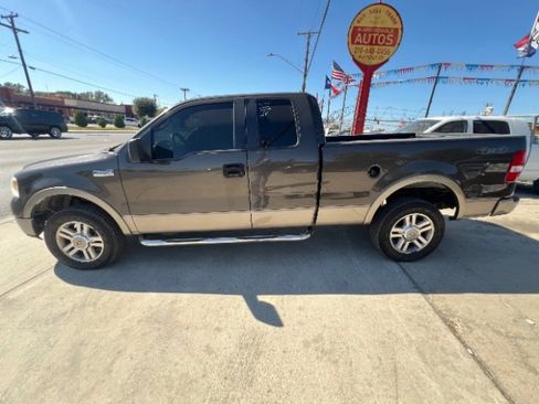 Used 2005 Ford F150 Lariat image 8