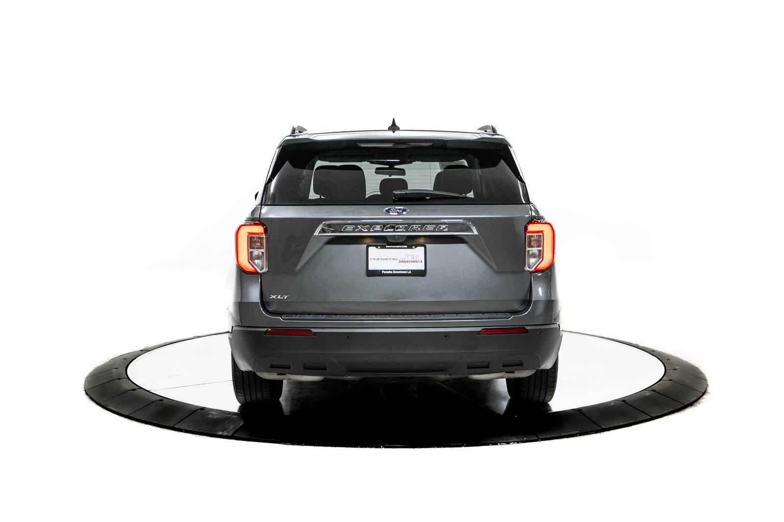 Used 2023 Ford Explorer XLT RWD image 6