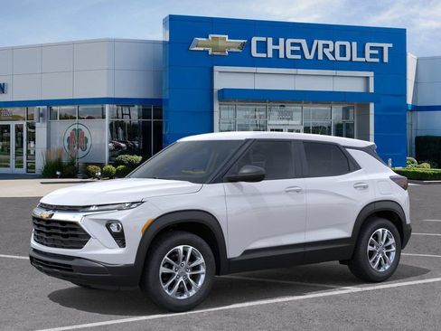 New 2026 Chevrolet TrailBlazer LS w/ LS Convenience Package FWD image 2