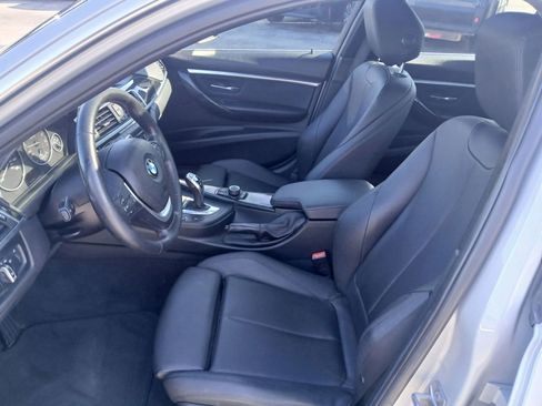 Used 2017 BMW 330i Sedan w/ Driver Assistance Package RWD image 12