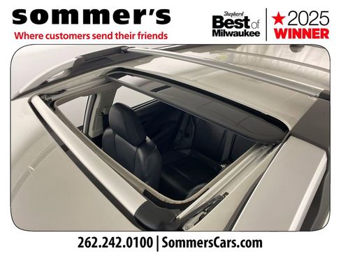 Used 2023 Subaru Outback Touring AWD/4WD image 19