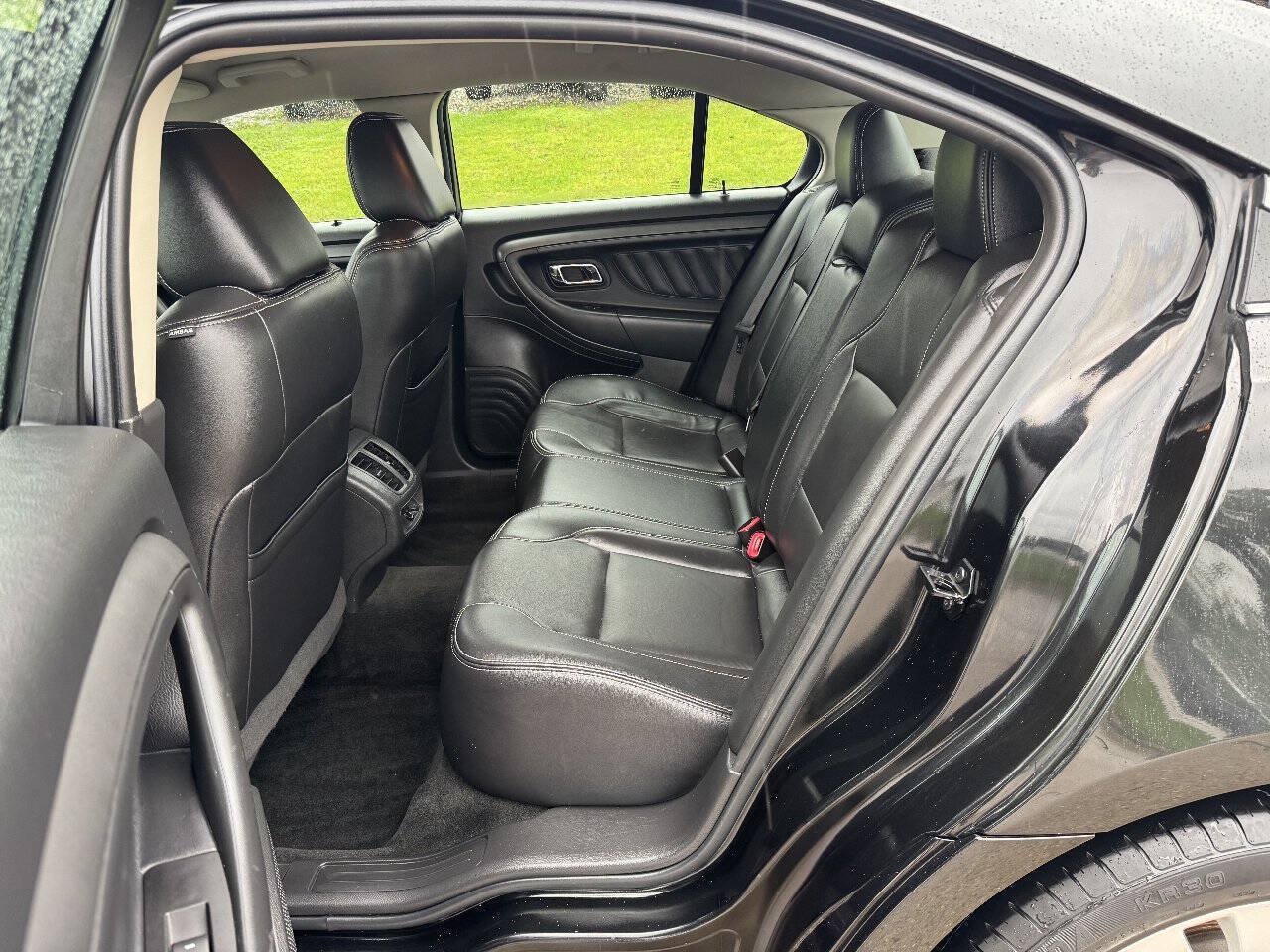 Used 2012 Ford Taurus SEL AWD/4WD image 12