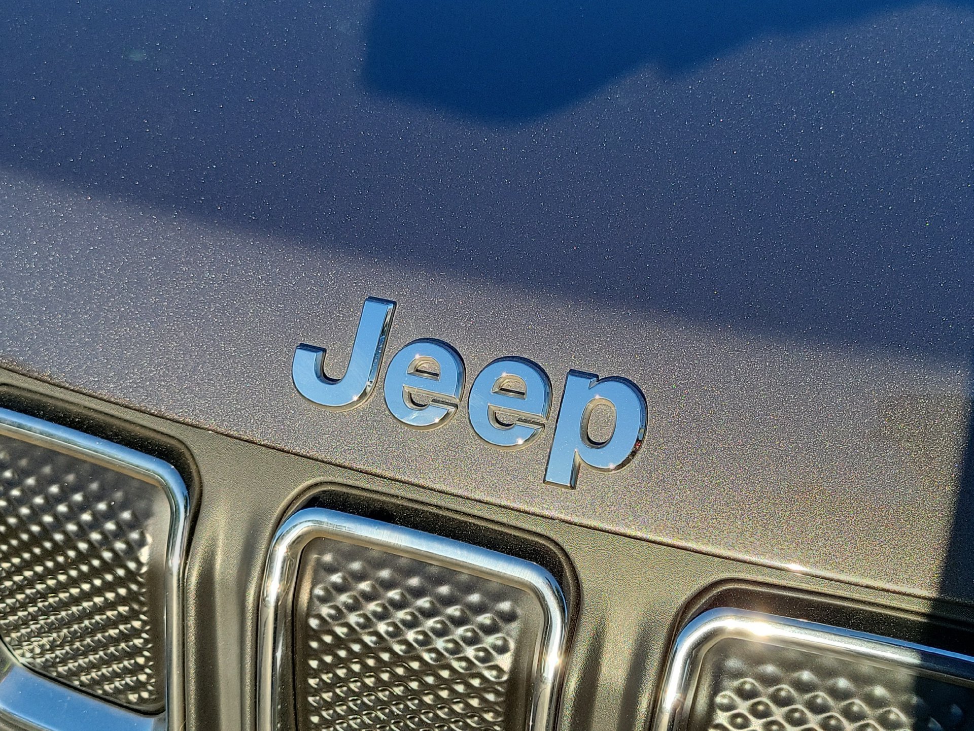 Certified 2022 Jeep Compass Latitude AWD/4WD image 25