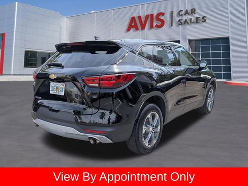 Used 2025 Chevrolet Blazer LT FWD image 6