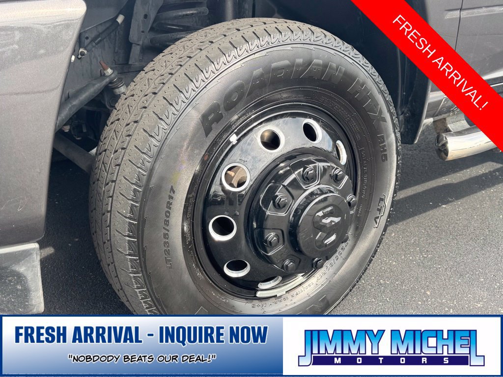 Used 2024 RAM 3500 Big Horn w/ Night Edition AWD/4WD image 29