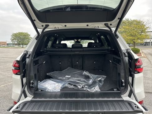 New 2026 BMW X5 xDrive40i w/ Premium Package image 24