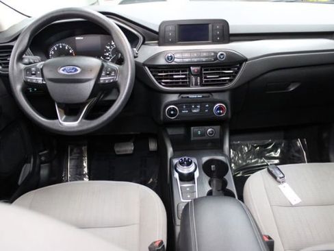 Used 2020 Ford Escape S image 20
