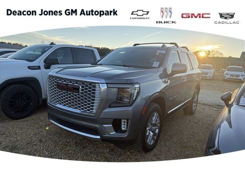 Used 2021 GMC Yukon Denali w/ LPO, Illumination Package image 1