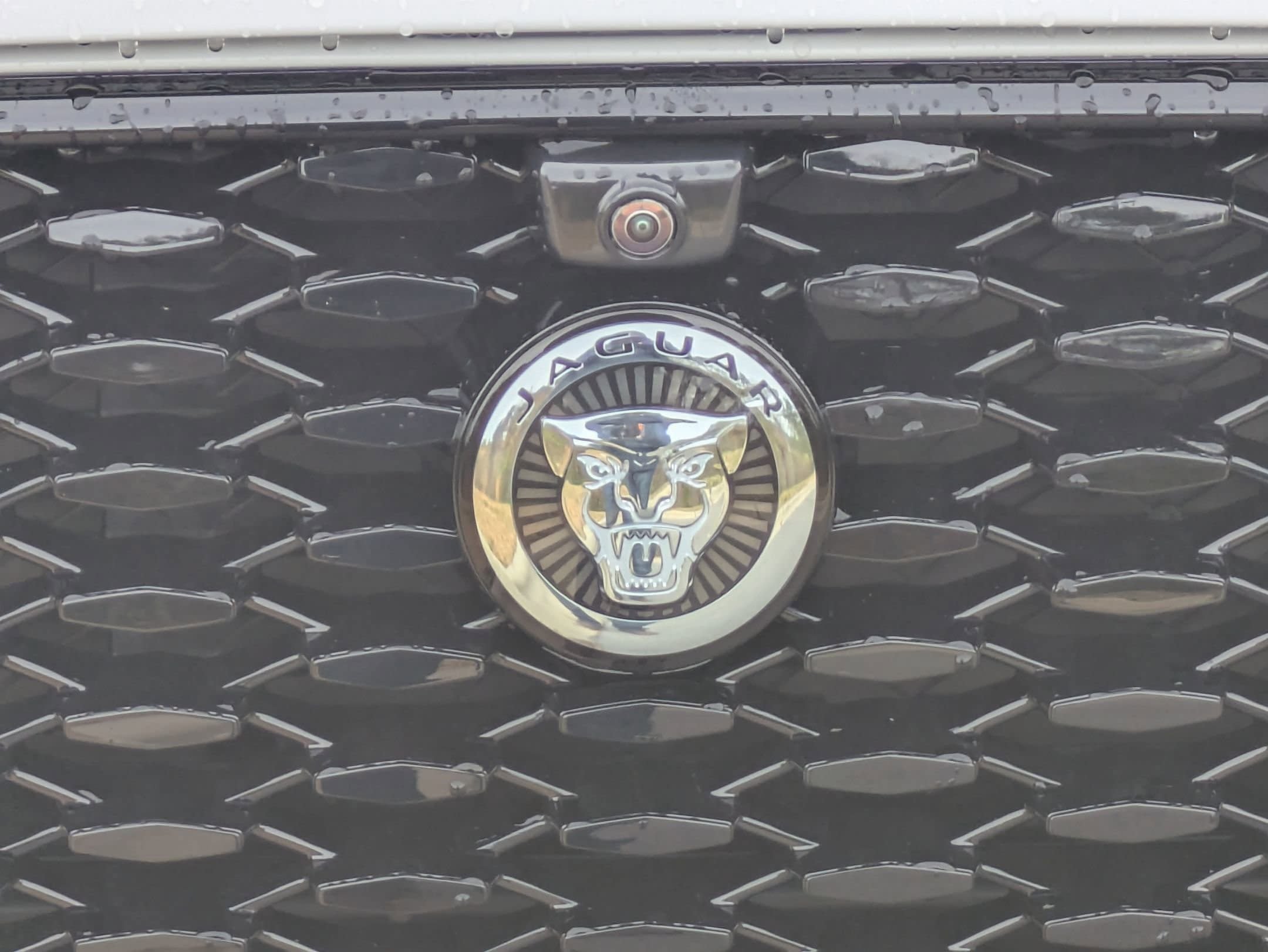 New 2026 Jaguar F-PACE R-Dynamic S AWD/4WD image 32