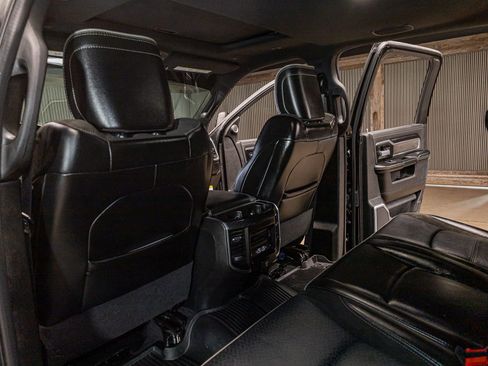 Used 2024 RAM 3500 Laramie w/ Night Edition AWD/4WD image 22