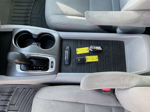 Used 2016 Honda Pilot EX image 24